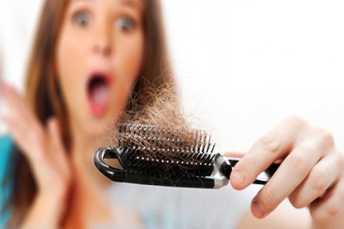 درمان ریزش مو در کلینیک کاشت مو