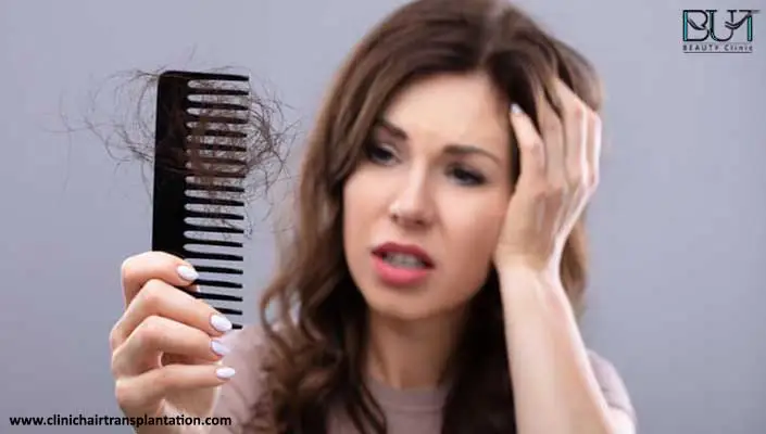 دلایل ریزش مو در زنان و دختران
